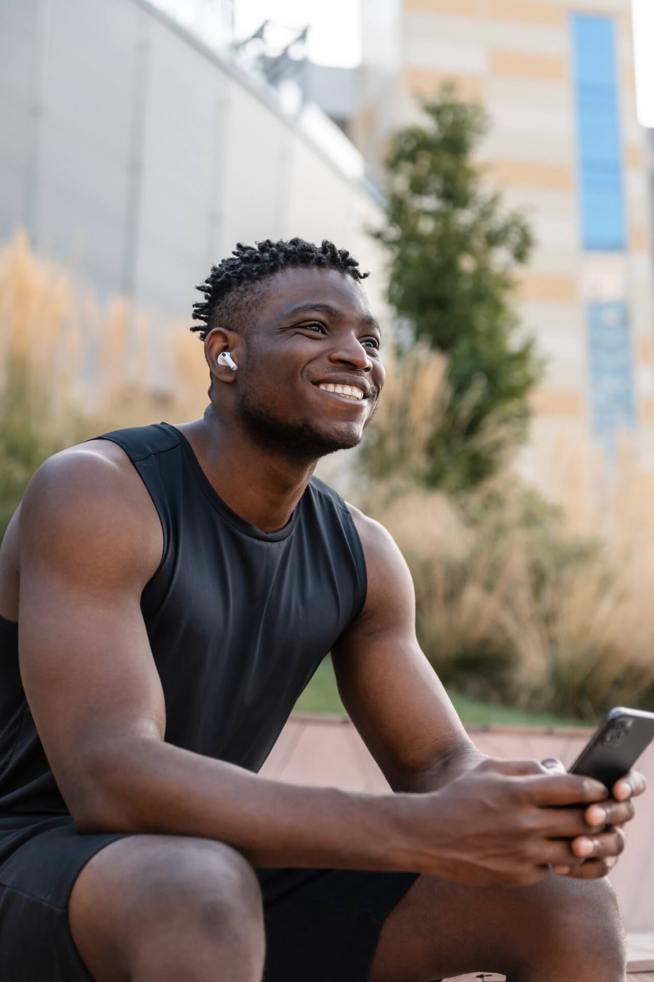 Dynamic fitness gym website showing member success stories and modern facility images